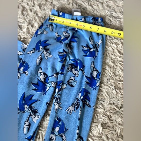 Blue Sonic the Hedgehog Pajama Set Size 6 - Picture 5 of 9